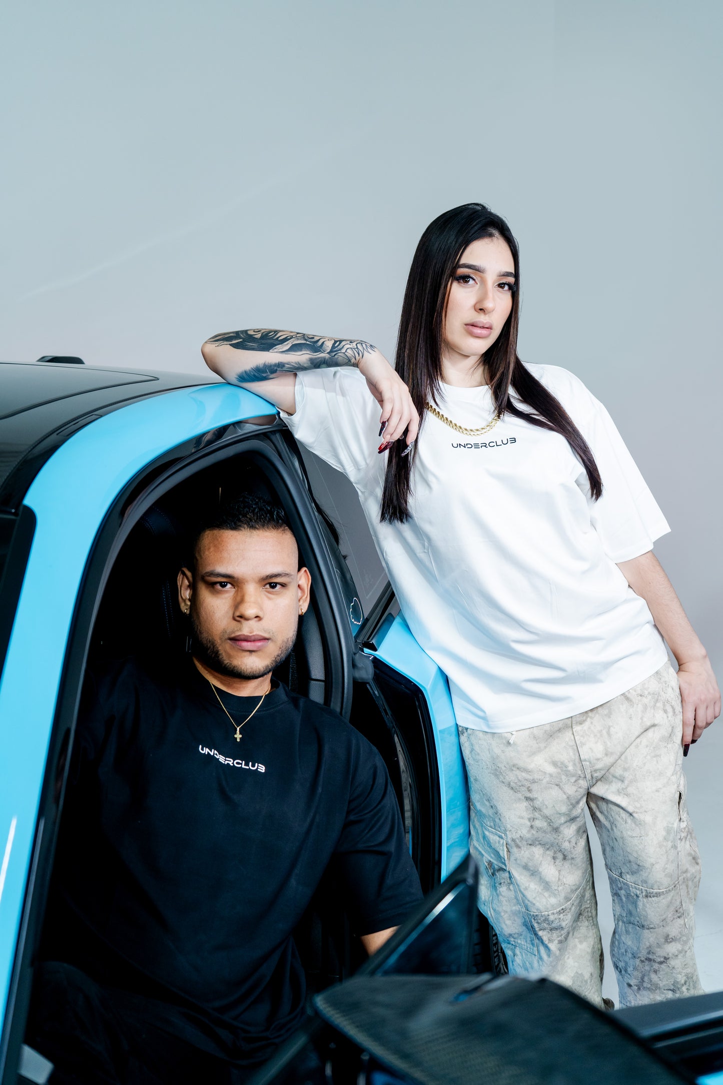 CAMISETA UNDER NEED MONEY