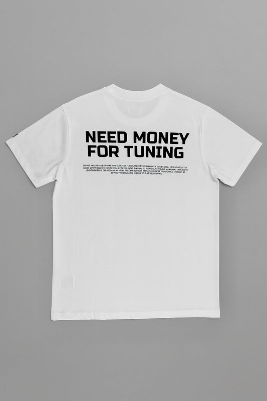 CAMISETA UNDER NEED MONEY